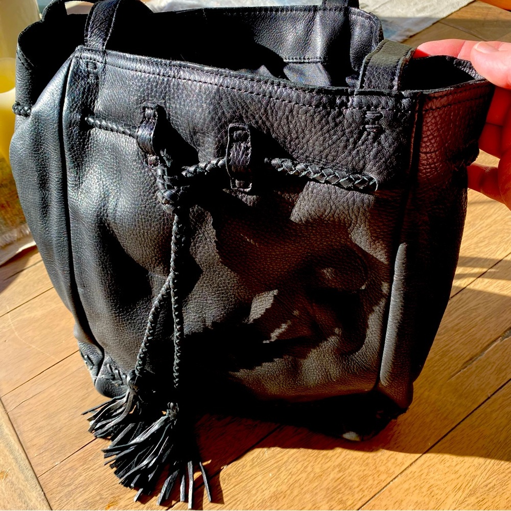 LUCKY BRAND — Black leather bag